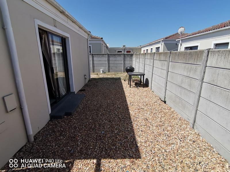 2 Bedroom Property for Sale in Highbury Western Cape